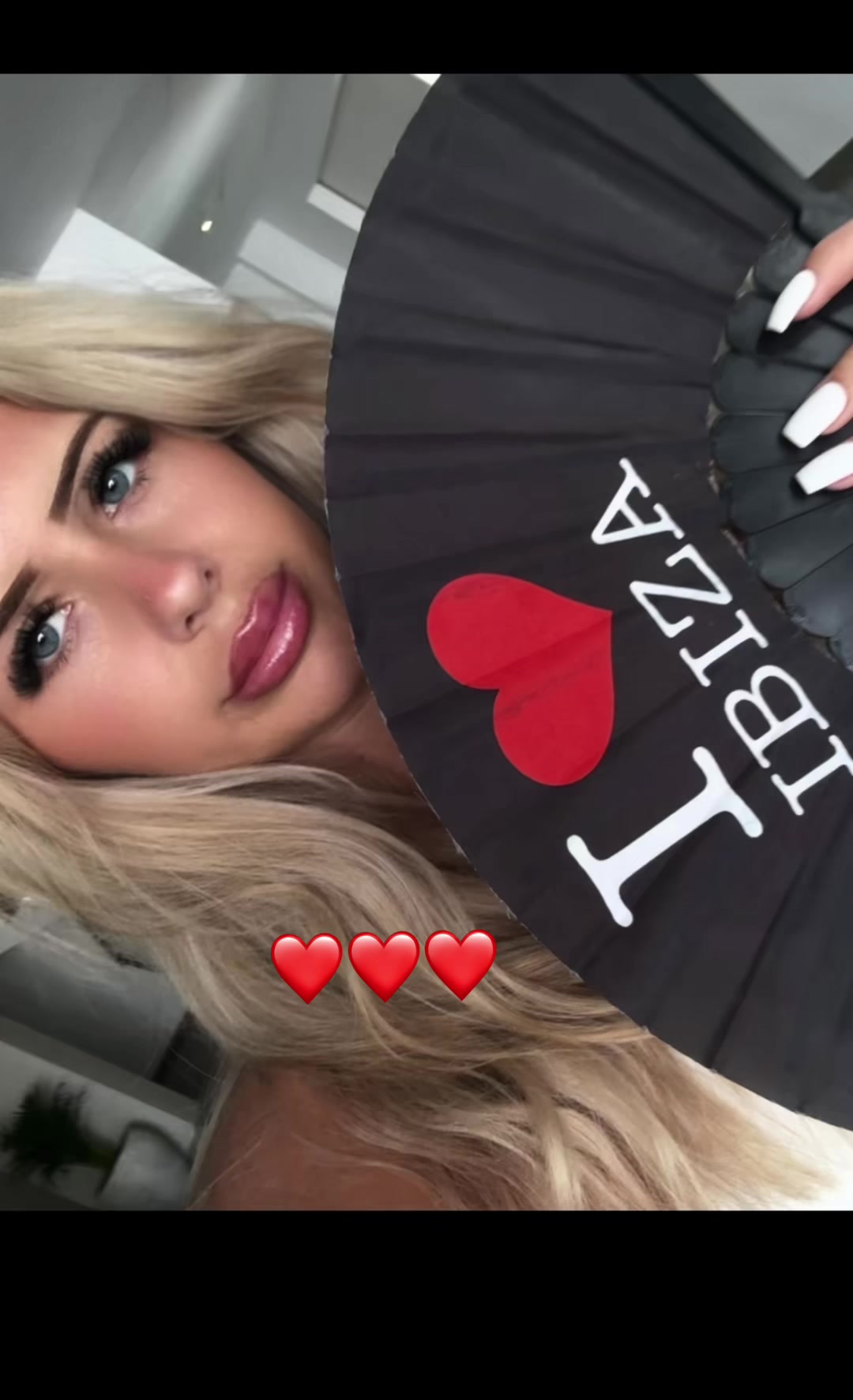 @hollybyrne2003