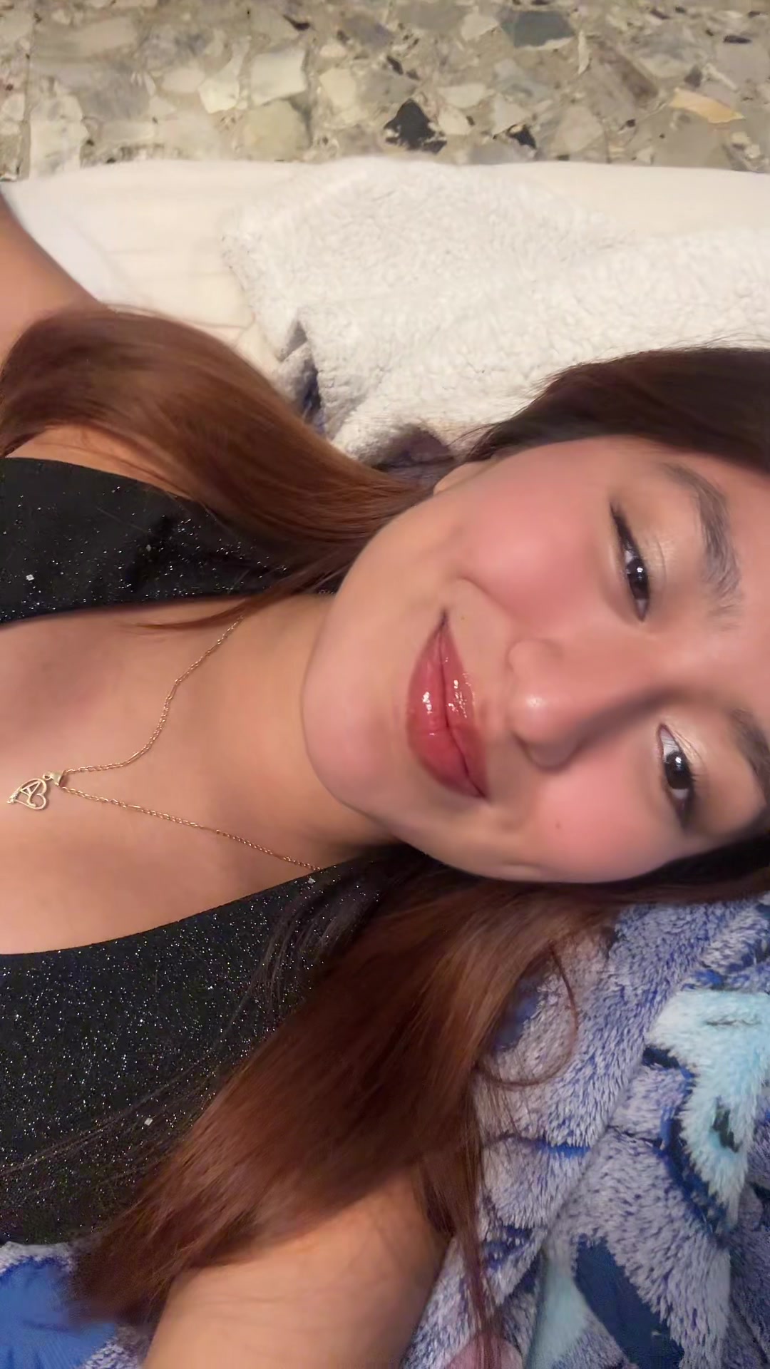 @angi🦦