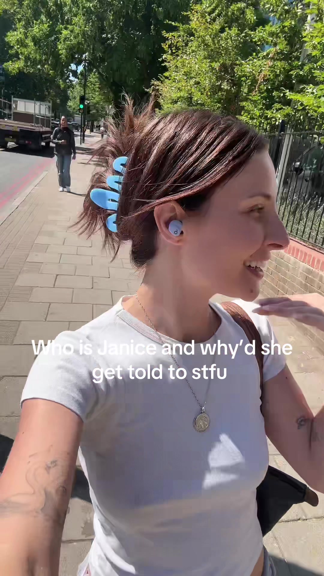 @Liv