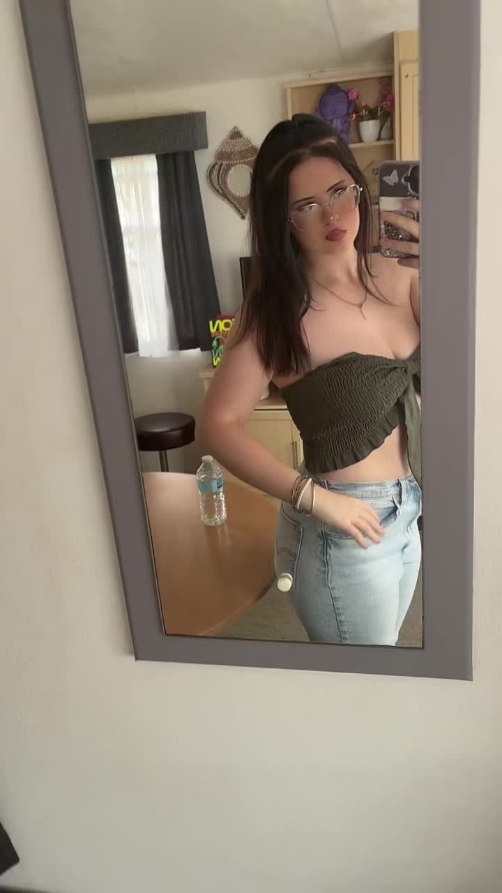 @️ Kacie