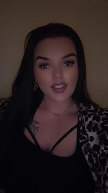 @𝓁ℴ𝓁𝒶🥥🌺