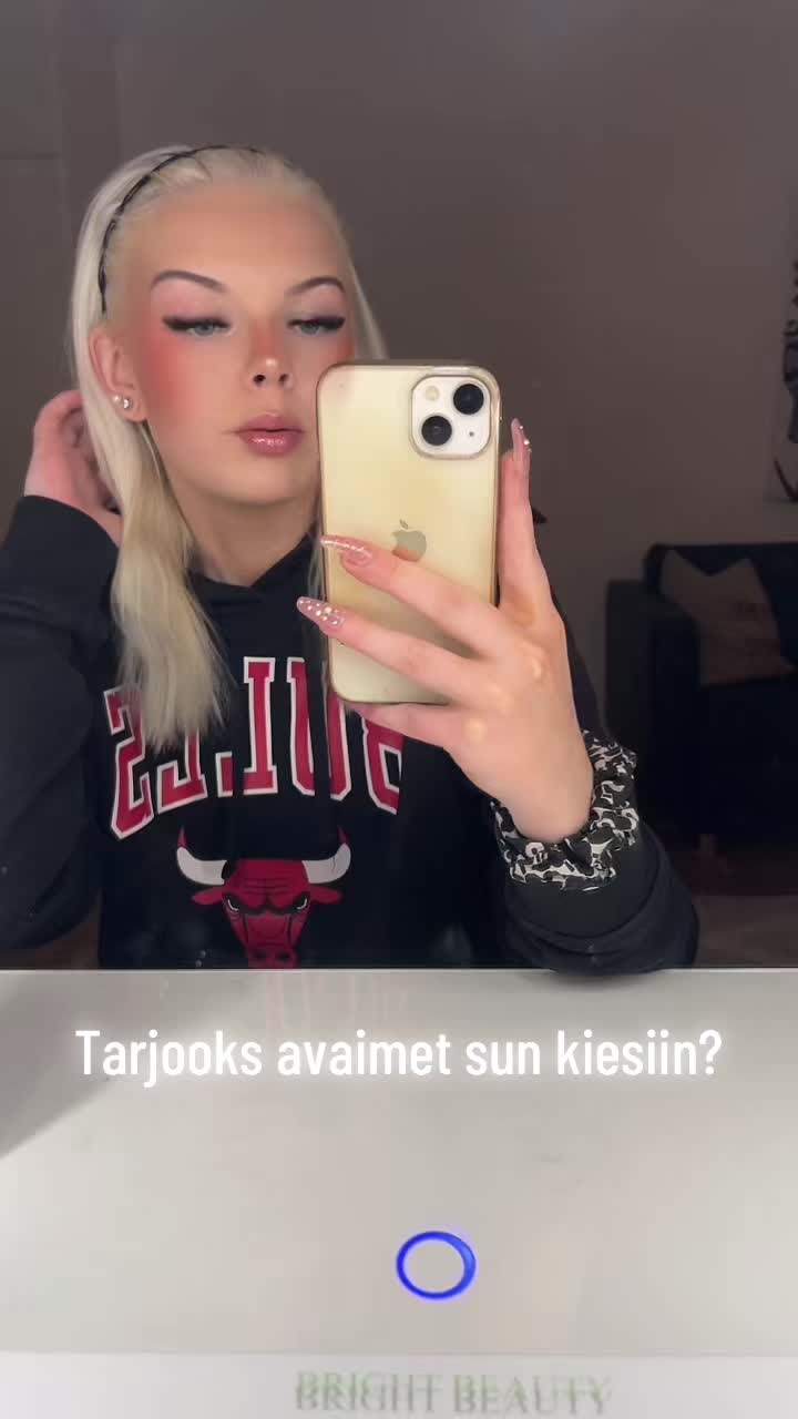 @Lily💋