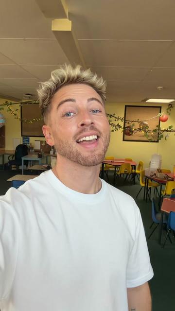 @Mr R - Teacher