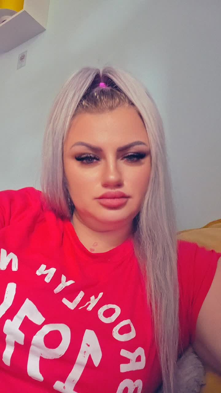 @✨️♛ ༺❀𝒟𝑒𝒩𝒾 𝐼𝓈𝓈𝒶❀༻♛✨️