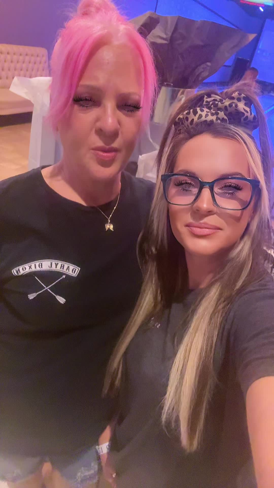 @AmandaFaye