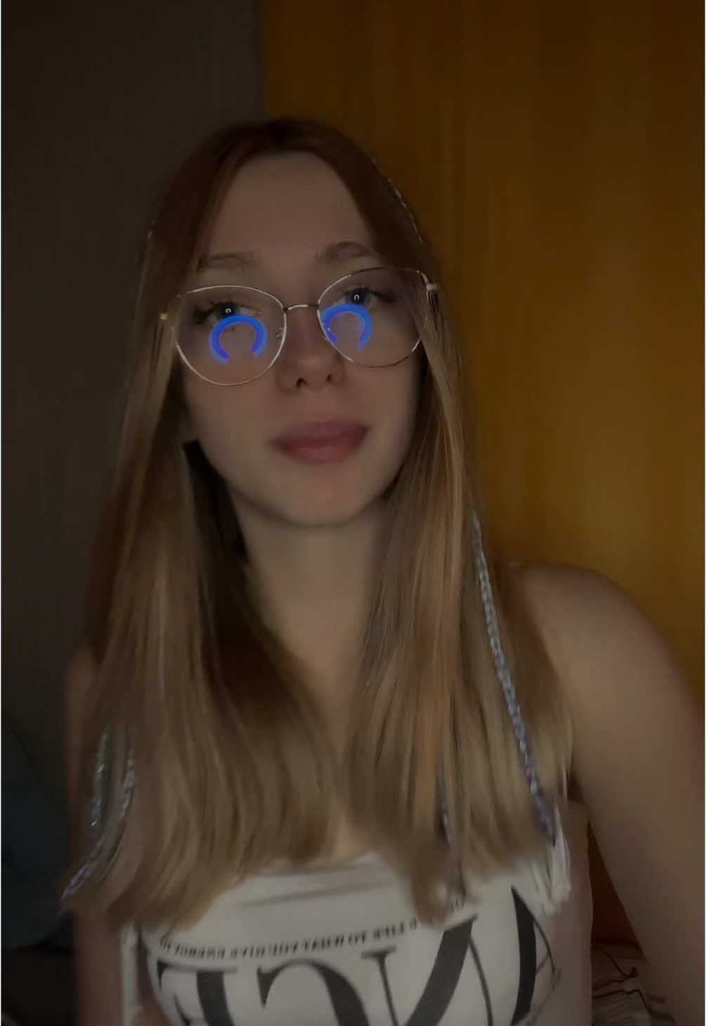 @_Carla_
