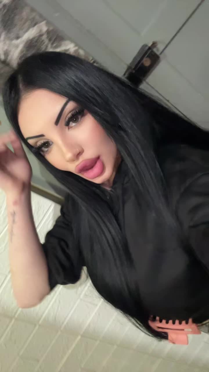@Shyanne._.spamss