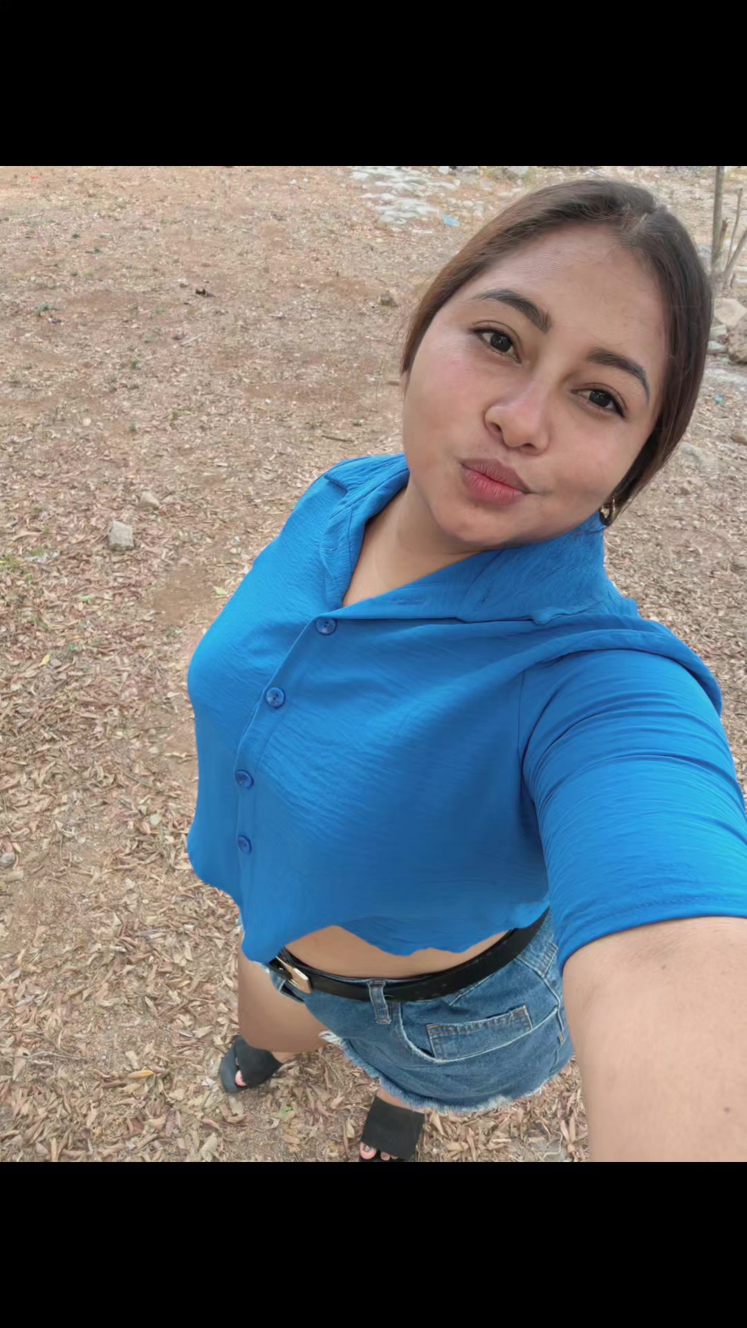 @AlondraAldana