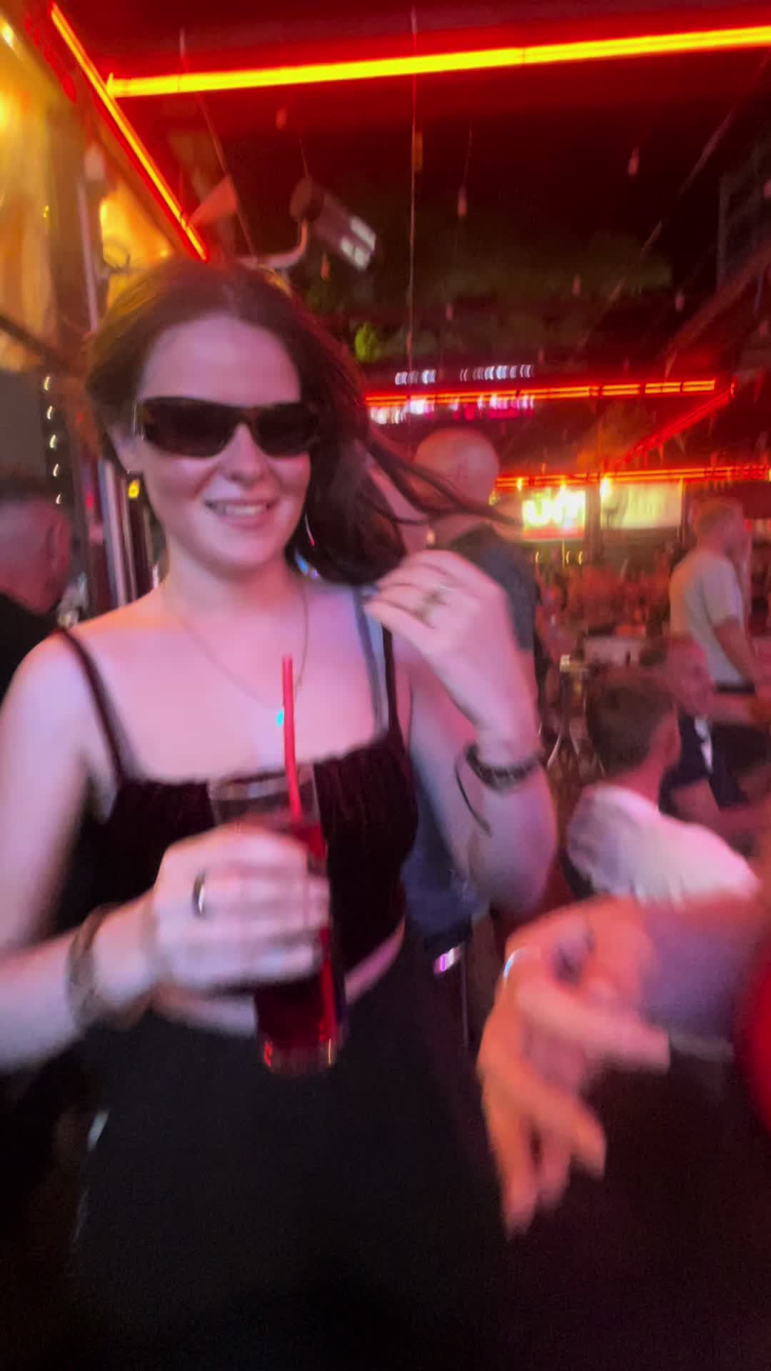 @swaninpink