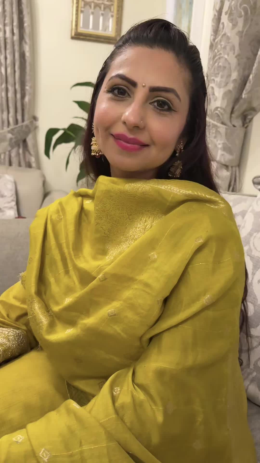 @Jiya