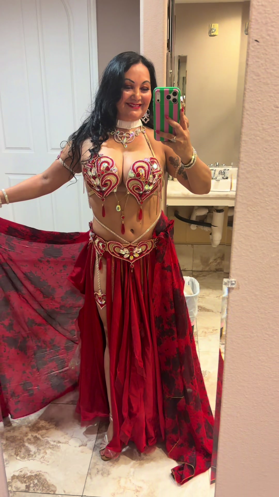 @Mari Las Vegas Belly Dancer