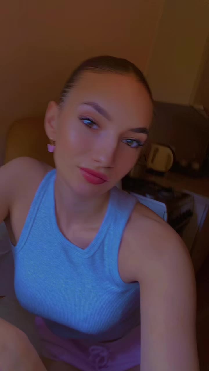 @kristīne