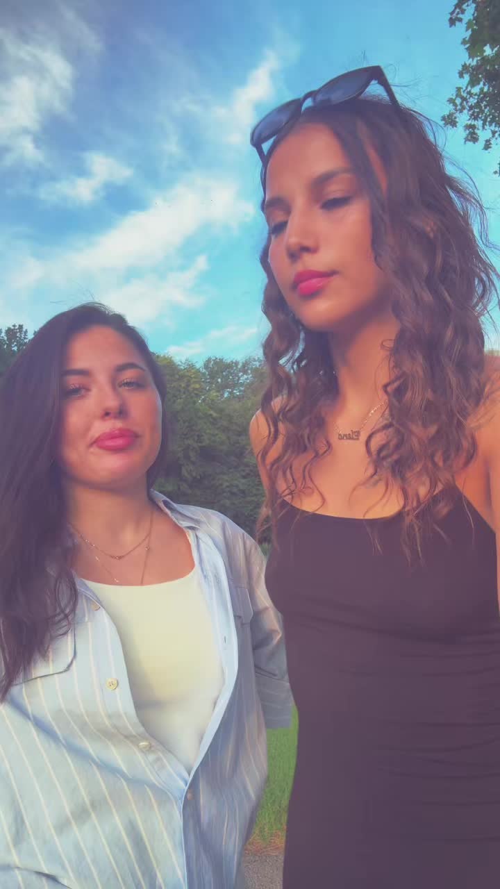 @livelaughlove