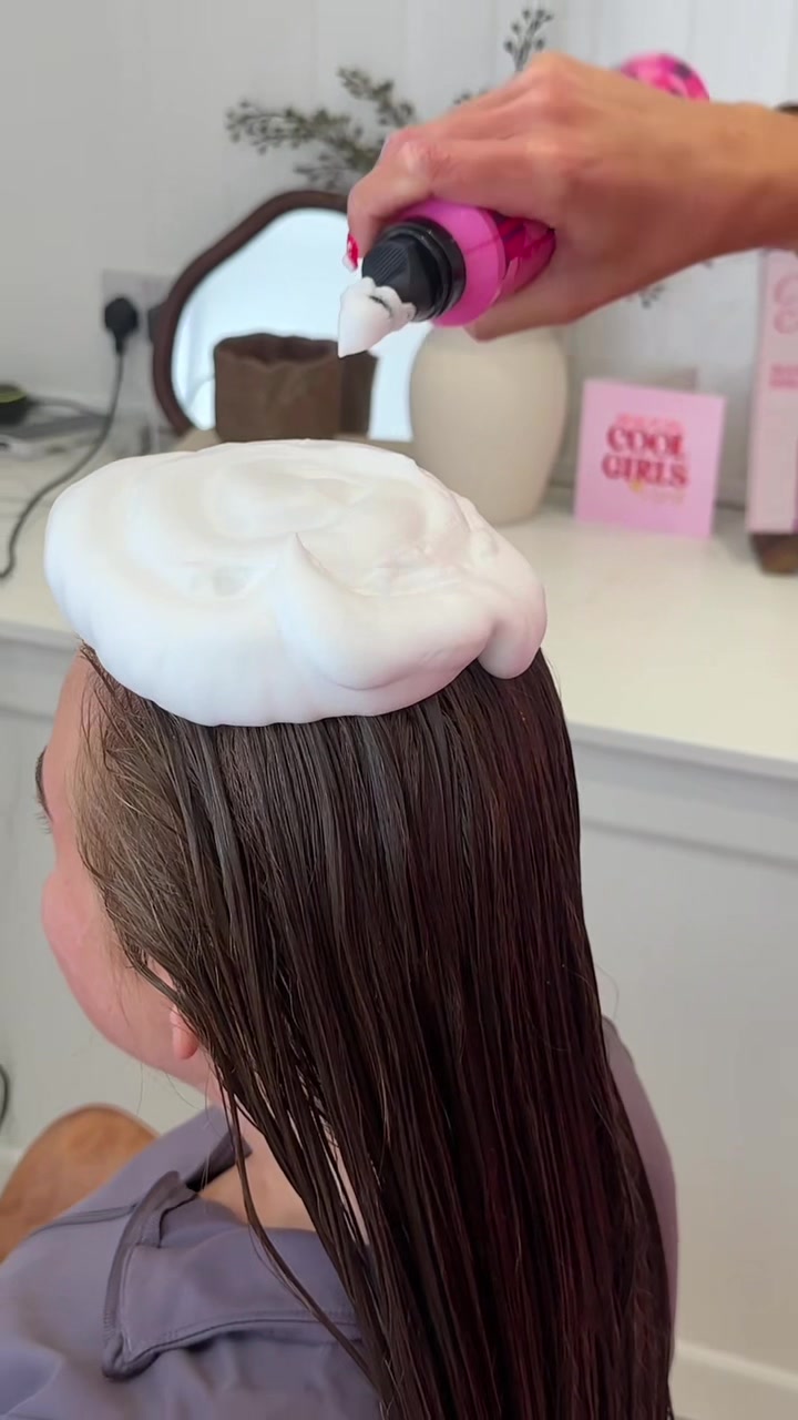 @Freya's Bouncy Blowdrys