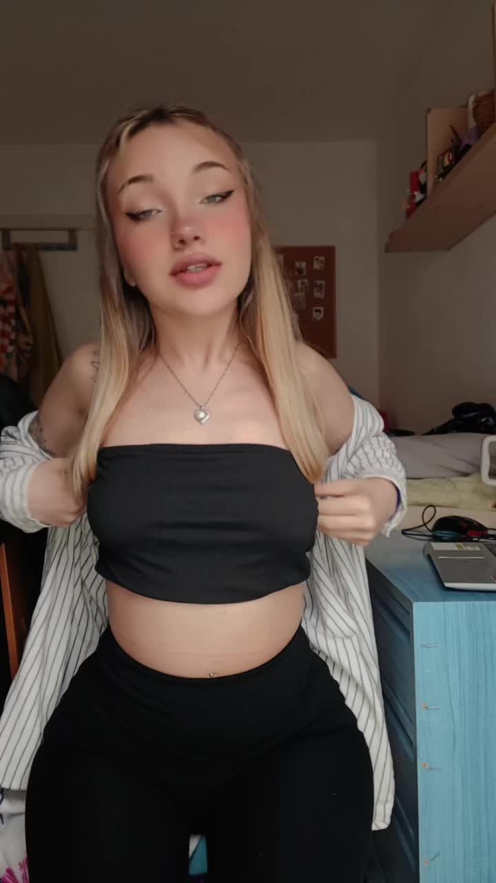 @𝖙𝖊𝖘𝖘🦋⛓️fz