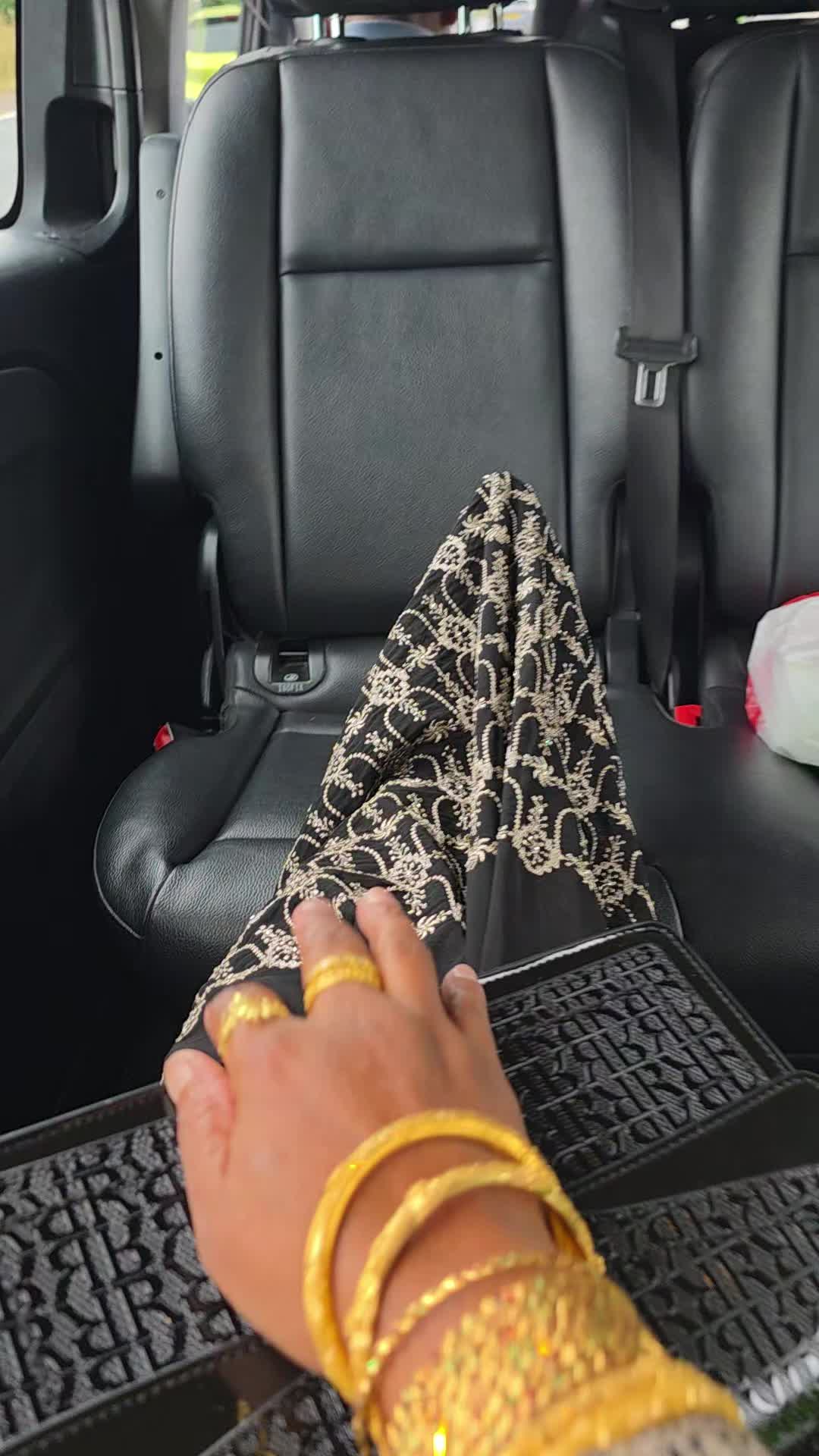 @sheli