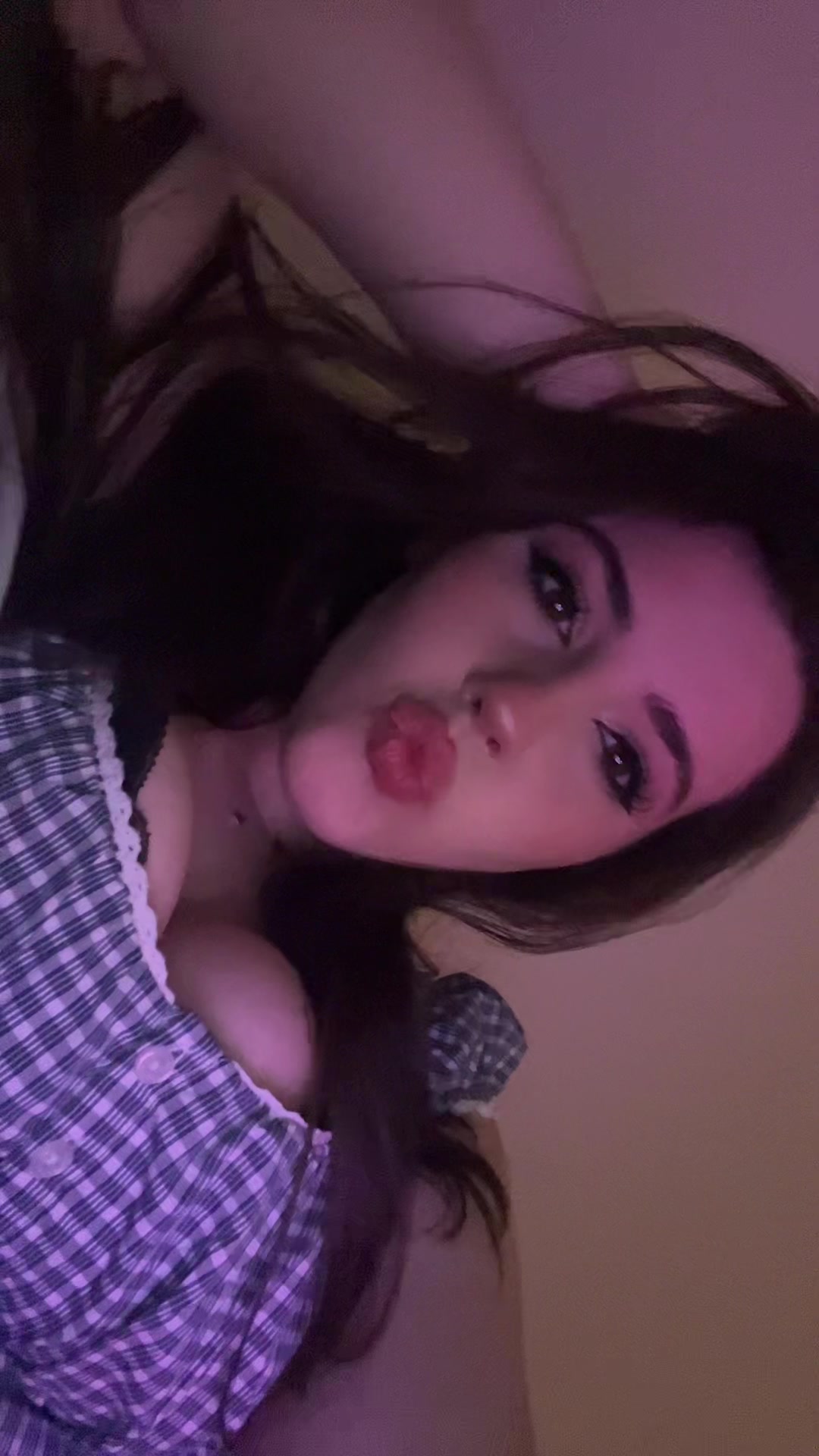 @Rhianna