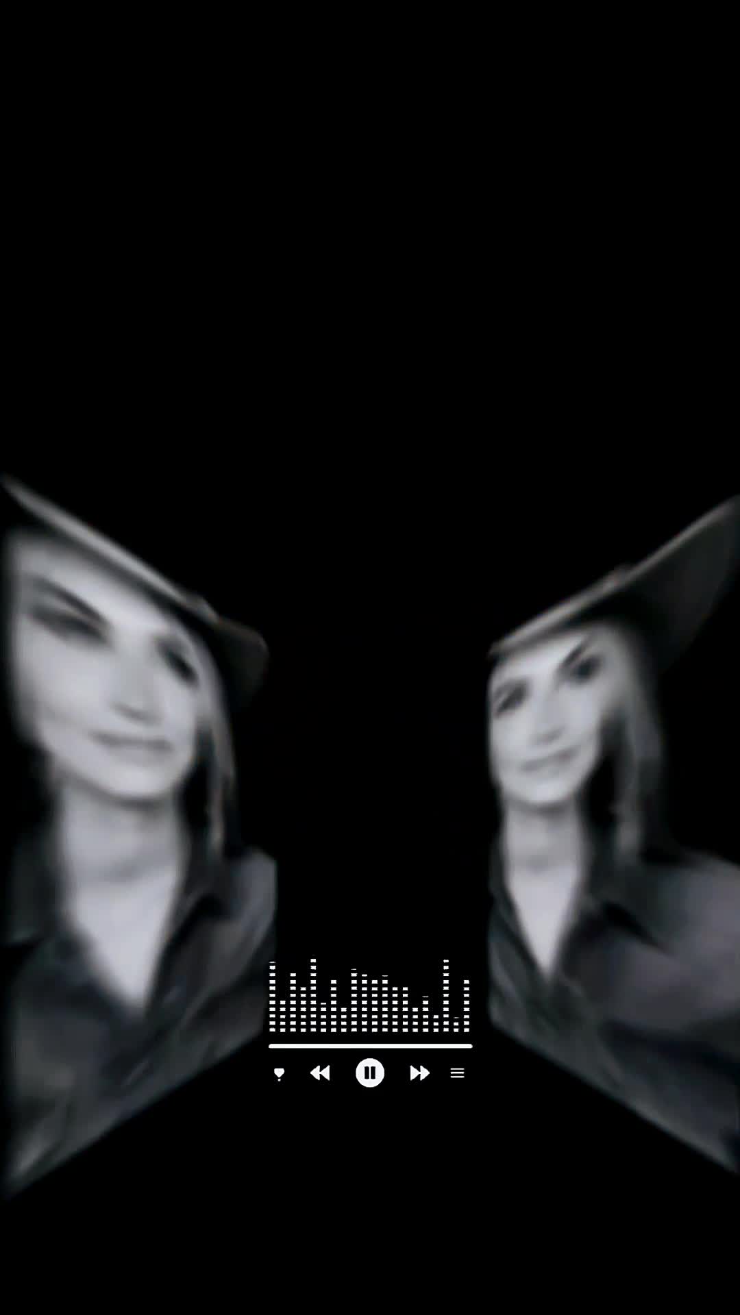 @•𝒩𝓮𝓇𝓲𝓃𝓰𝒶 •