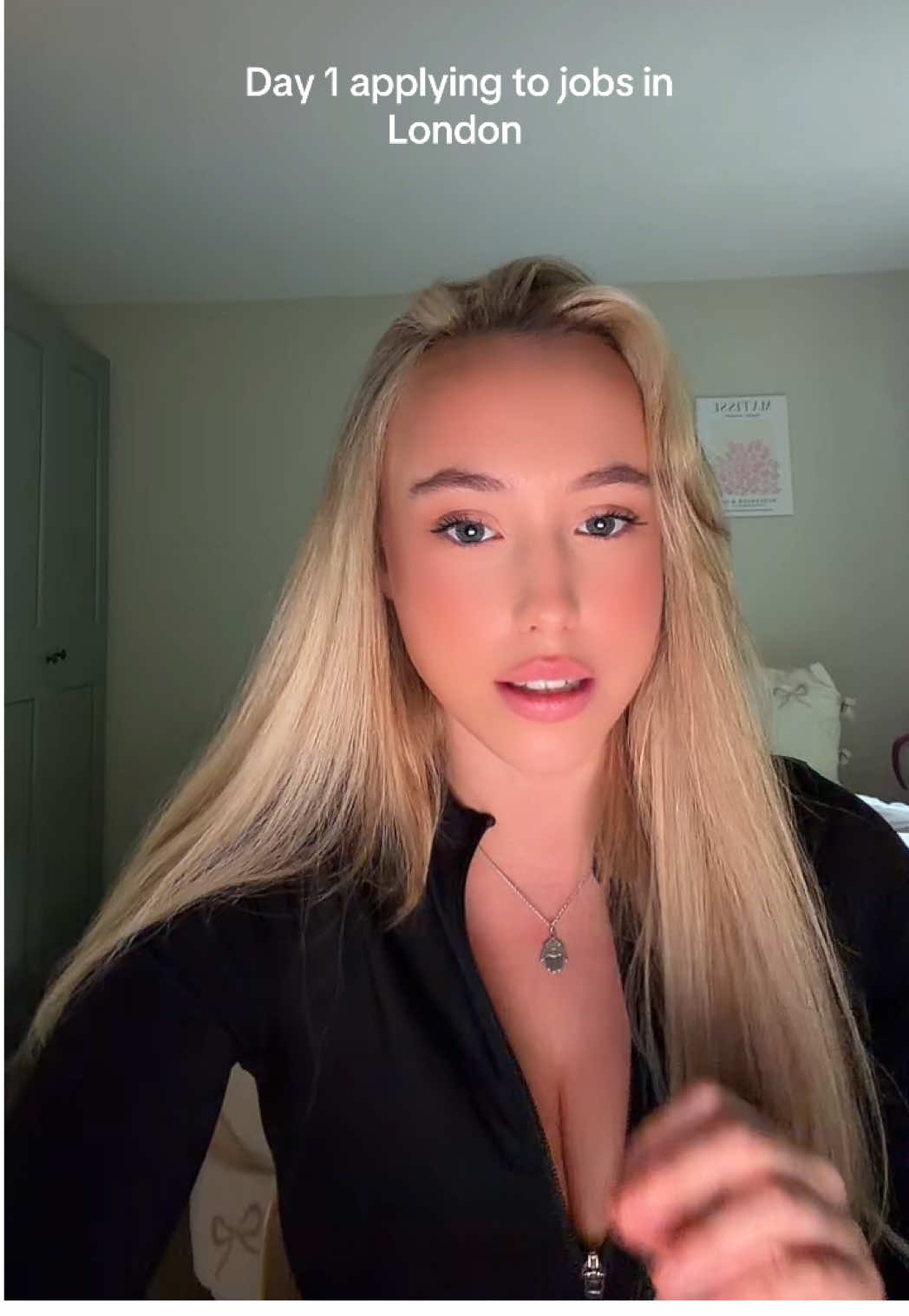 @oliviafyfe