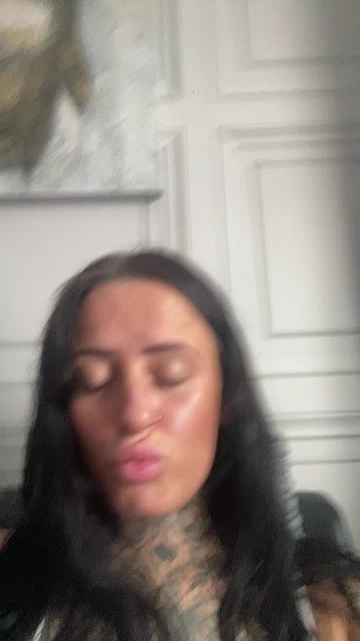 @girlwiththetattooos
