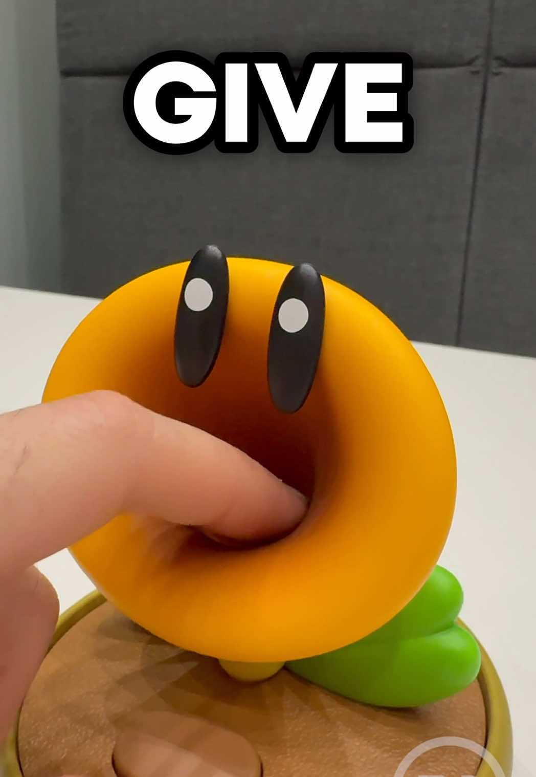 @Nintendúo World