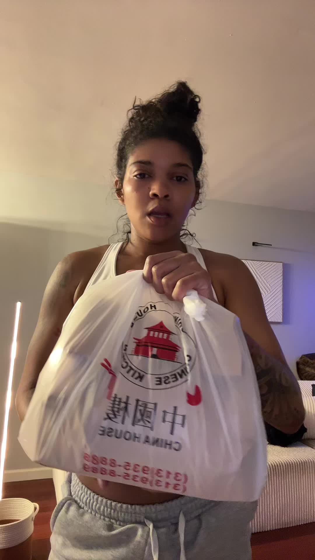 @ShechoseA