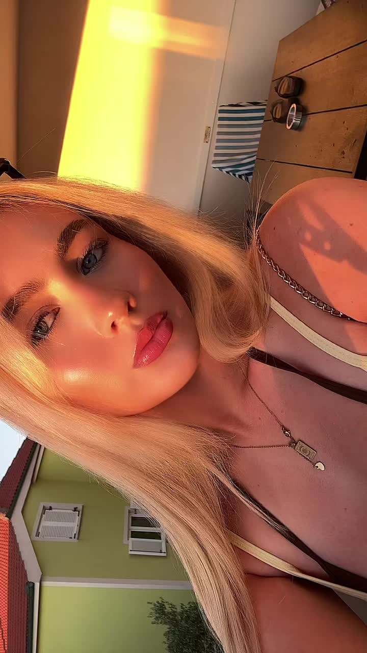 @xlilyroseevans