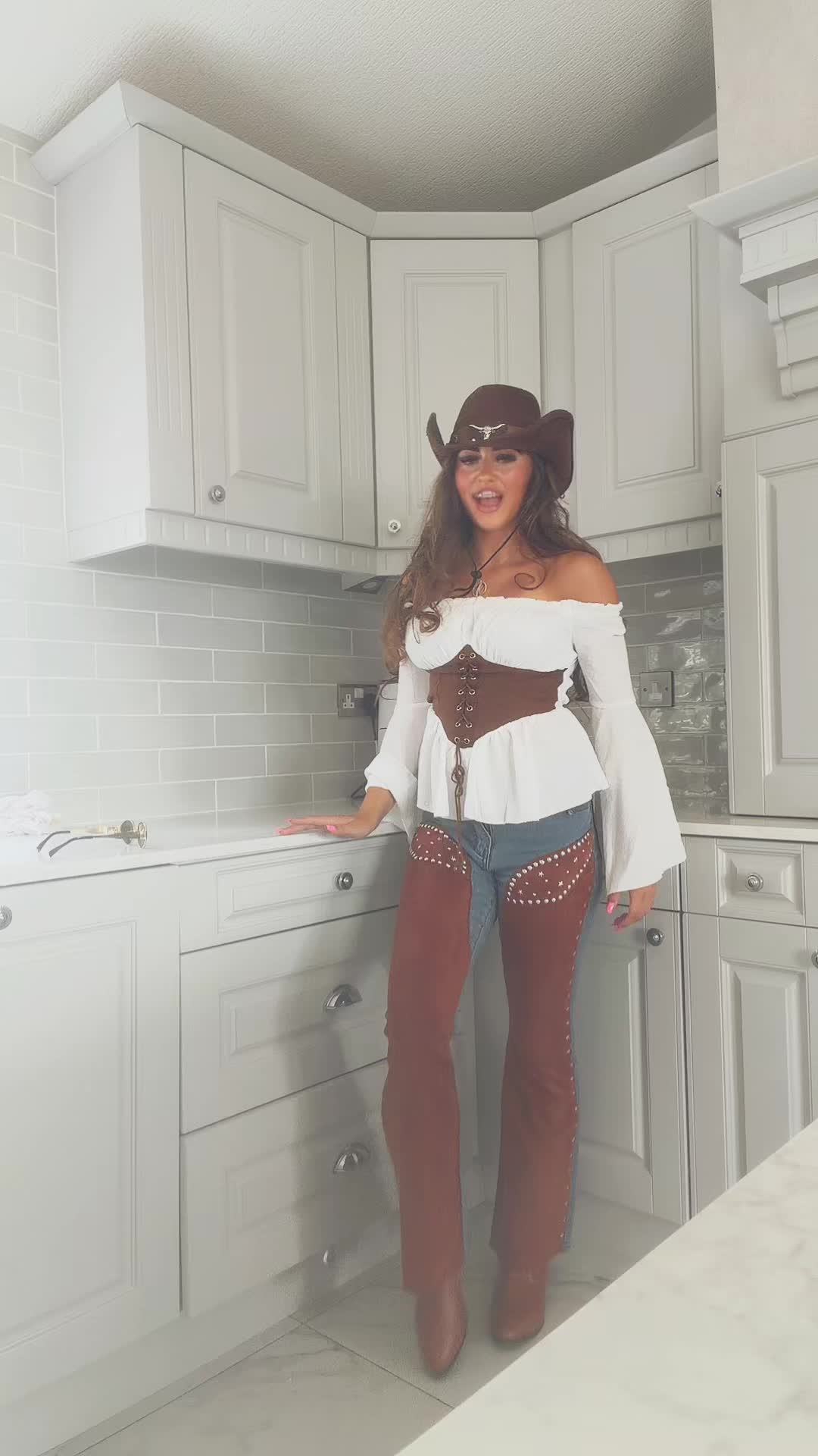 @dollybelle_brown5