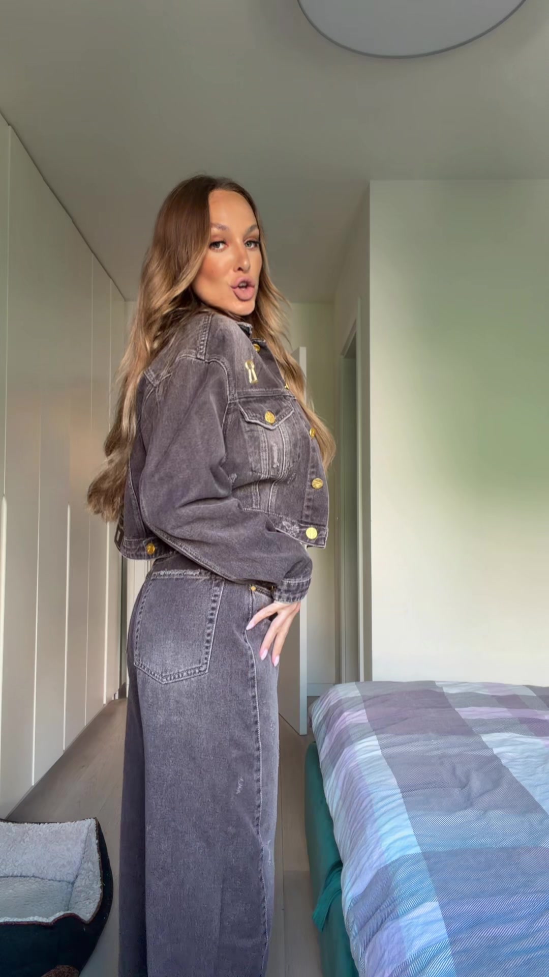 @LunaDjo