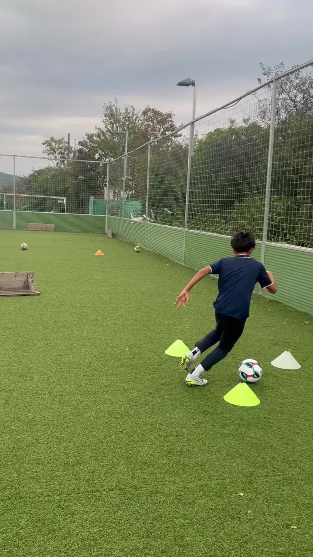 @Soccerschool