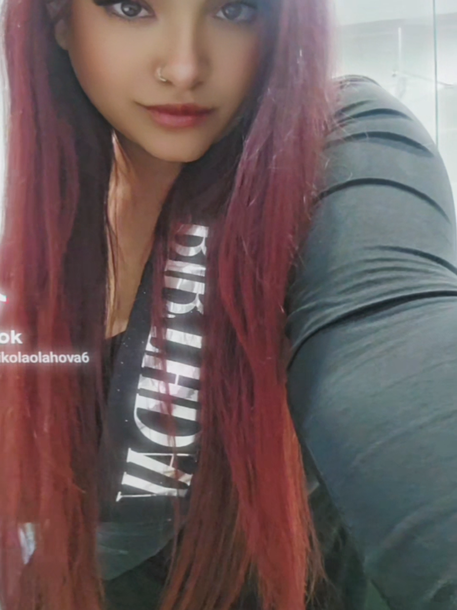 @nikola olahova