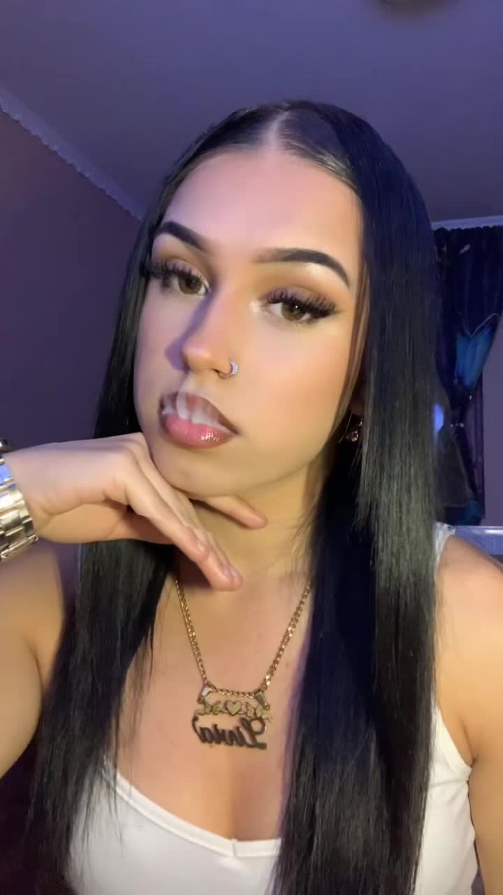 @꧁💋༒•Lïvîã•༒💋꧂