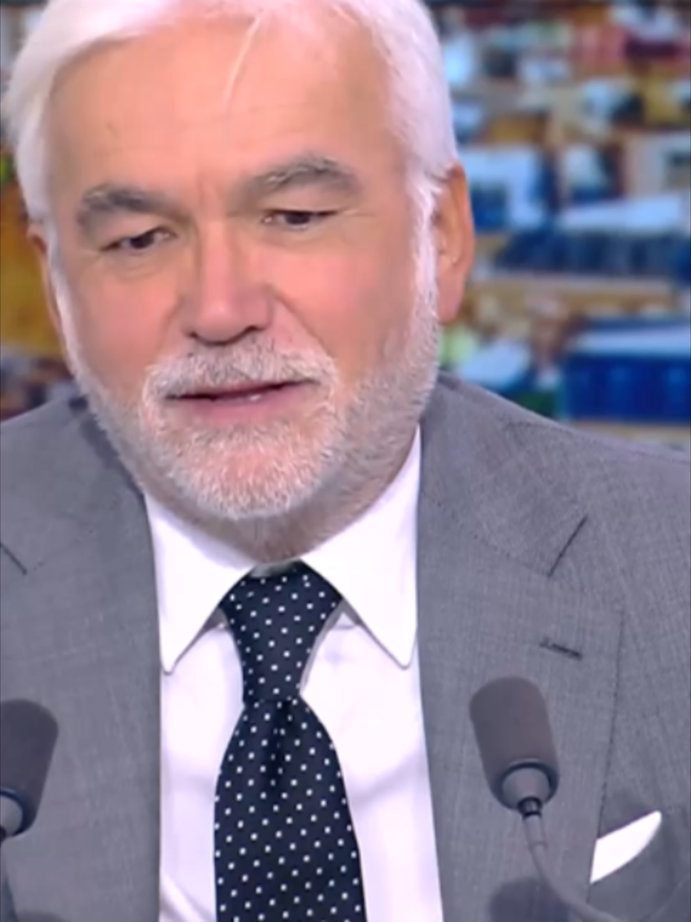 @CNEWS