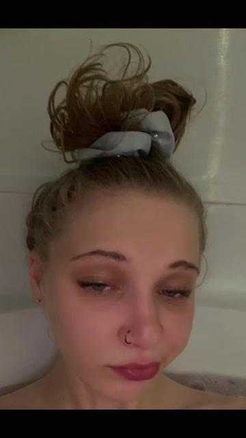 @JennyCutieBear