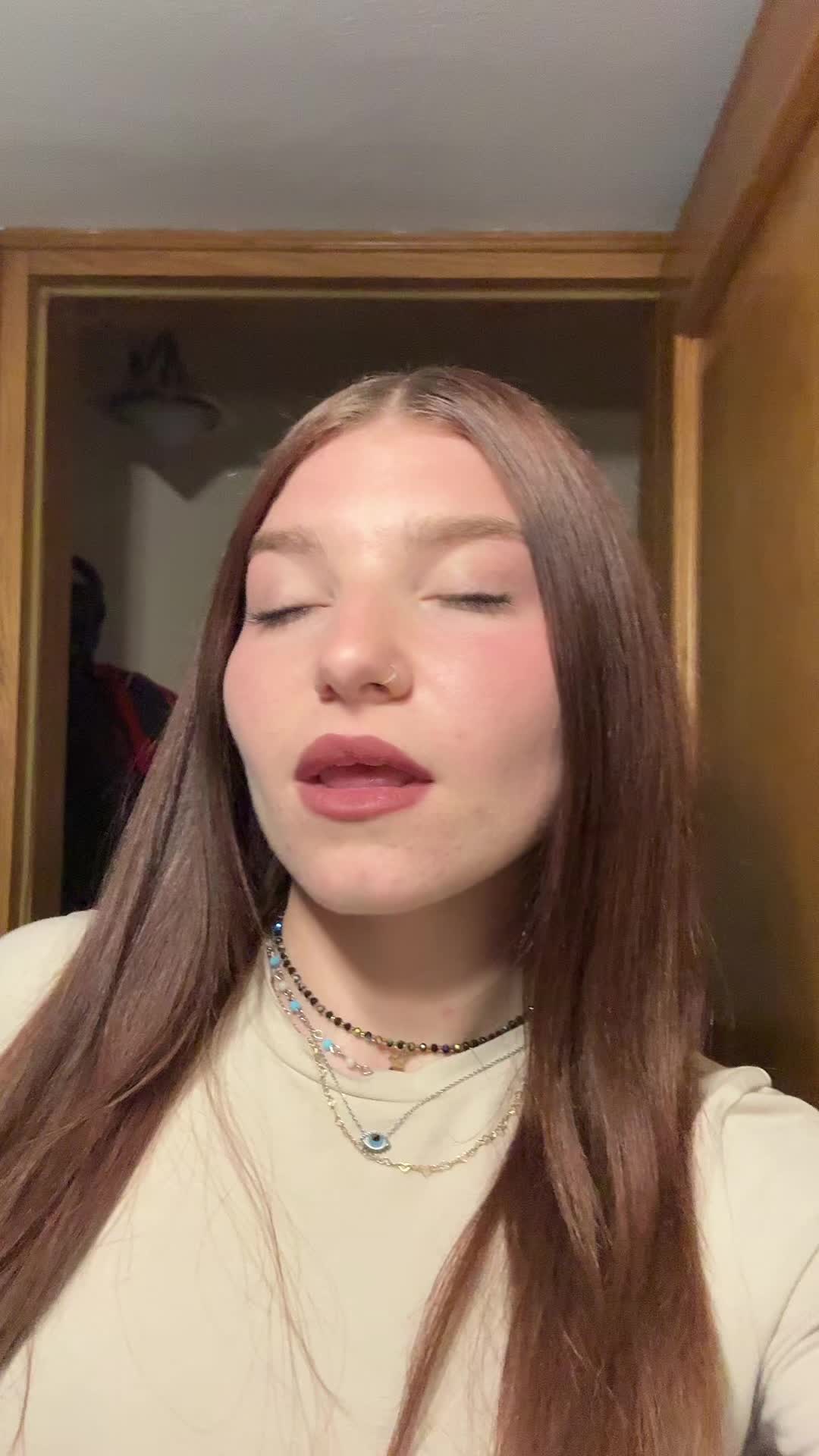 @𝑀𝑎𝑡𝑜𝑢𝑙𝑎