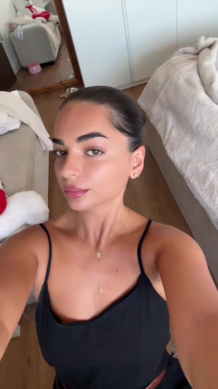 @joannashaba