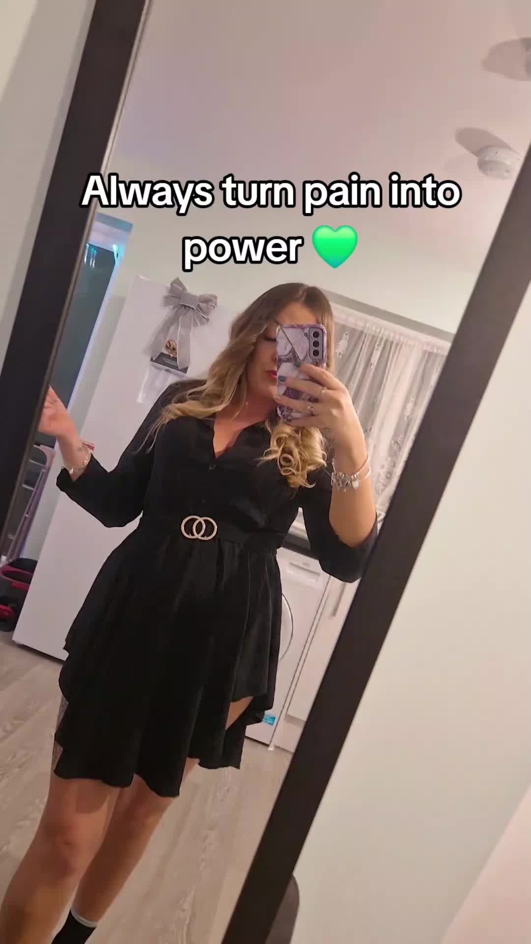 @Anne-Marie💚