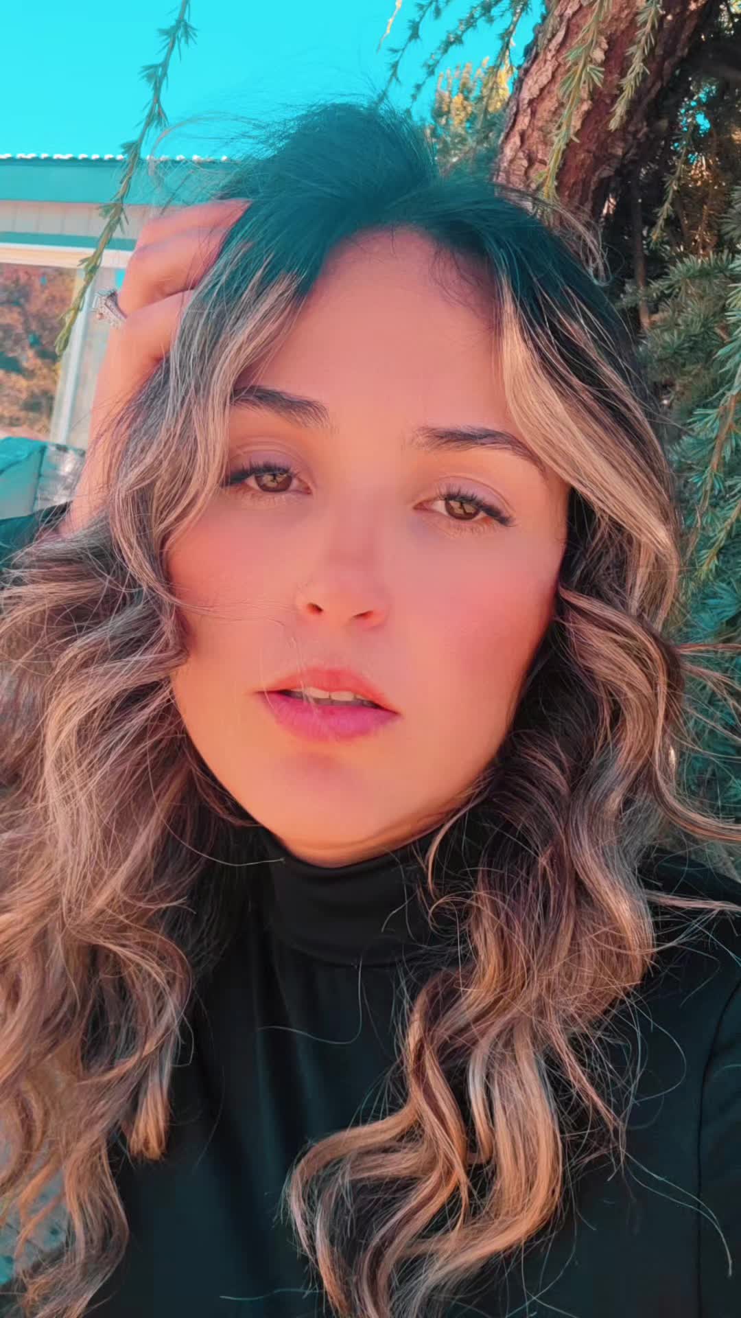 @⚡
