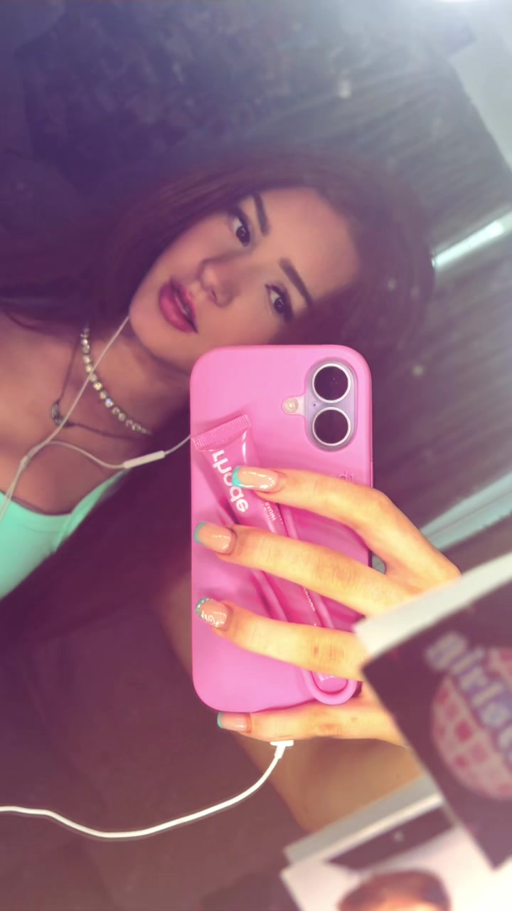 @paige🪽