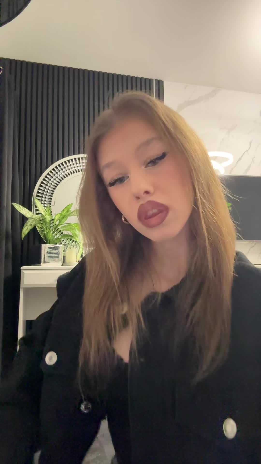 @_jessica.aa_