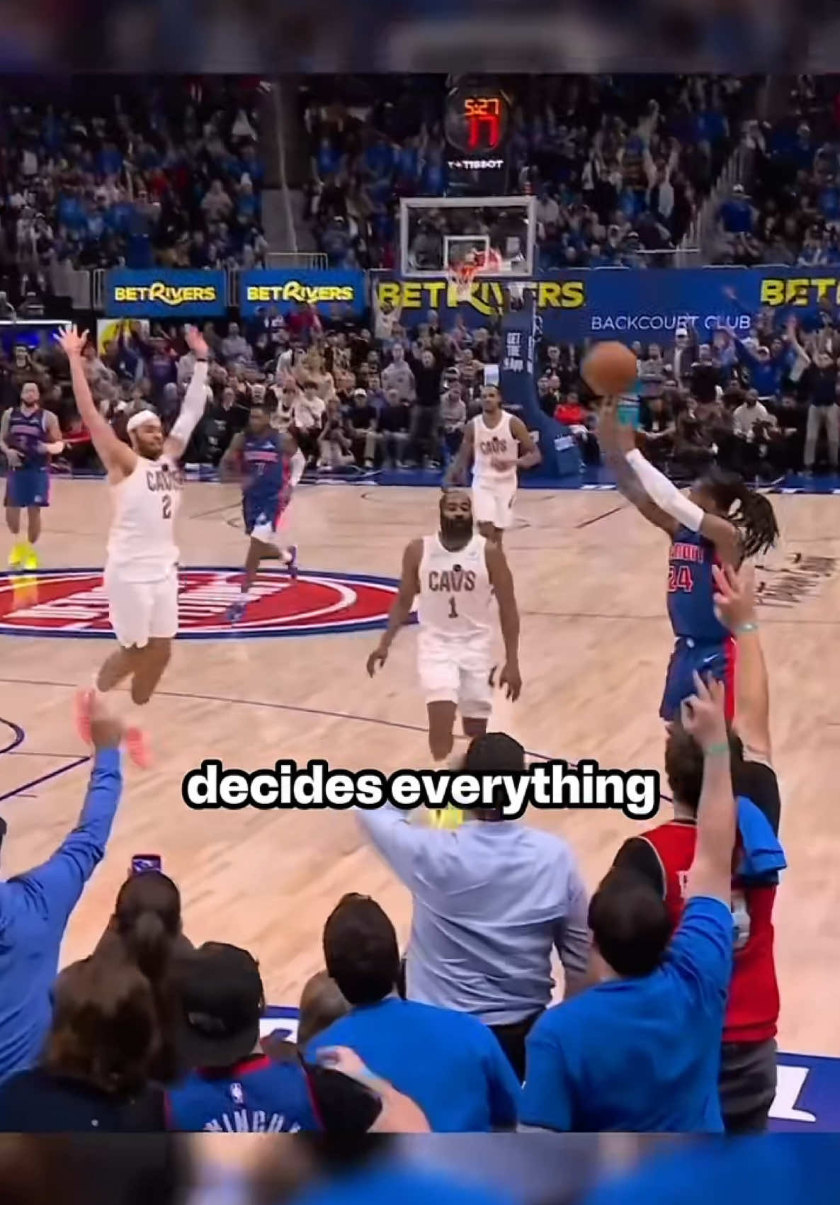 @DUNK | BASKETBALL
