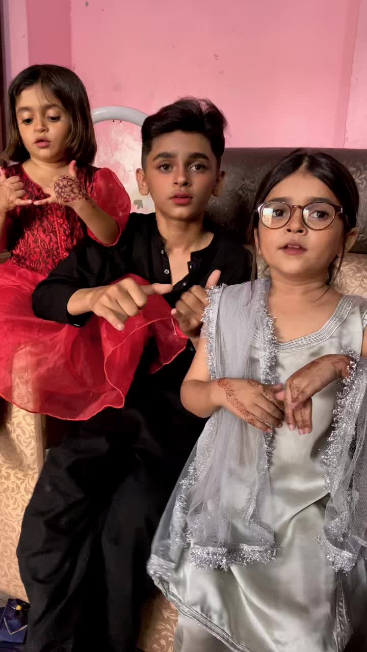 @Ayesha cutie🥰