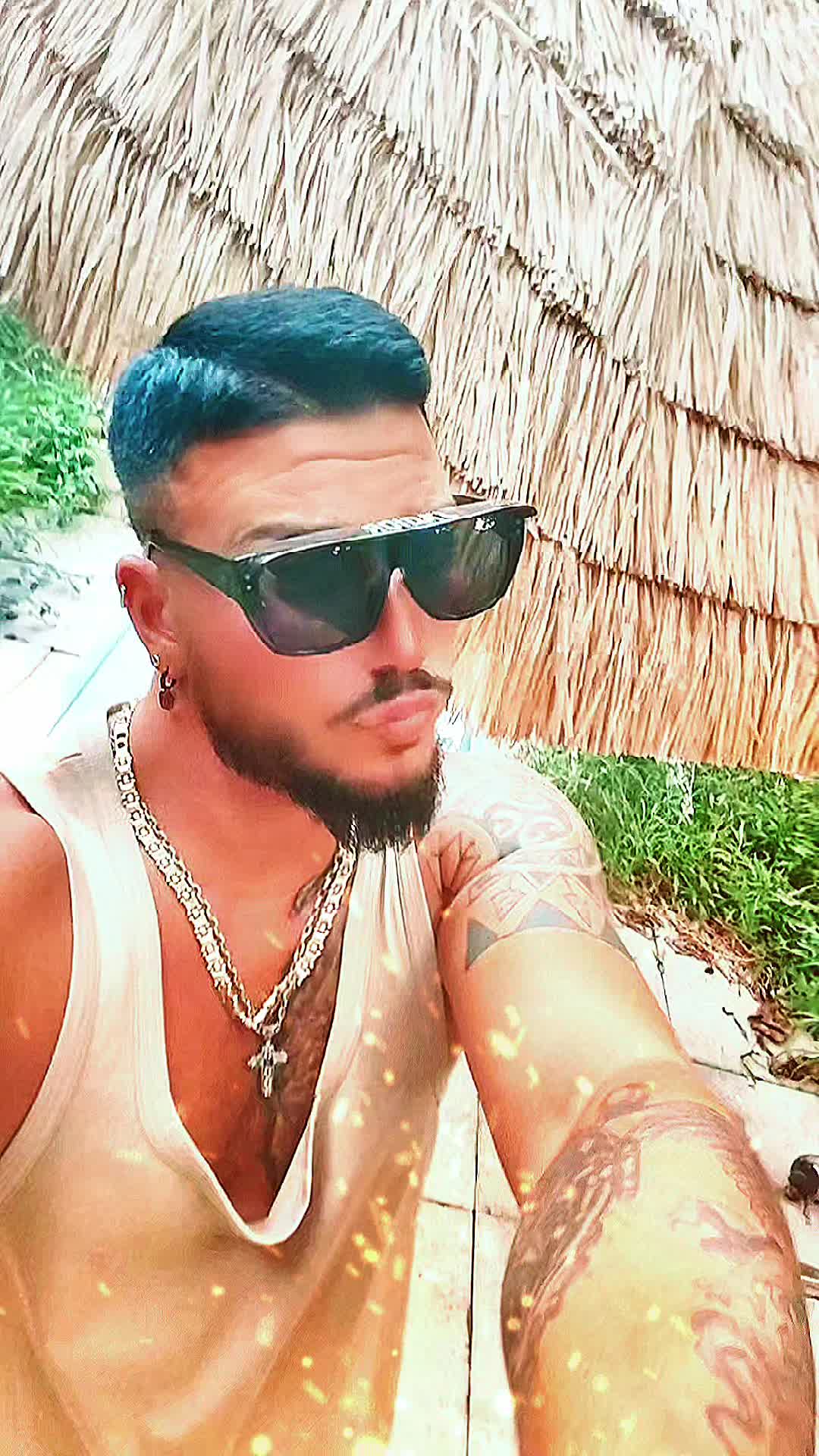 @Emanuele Avitabile