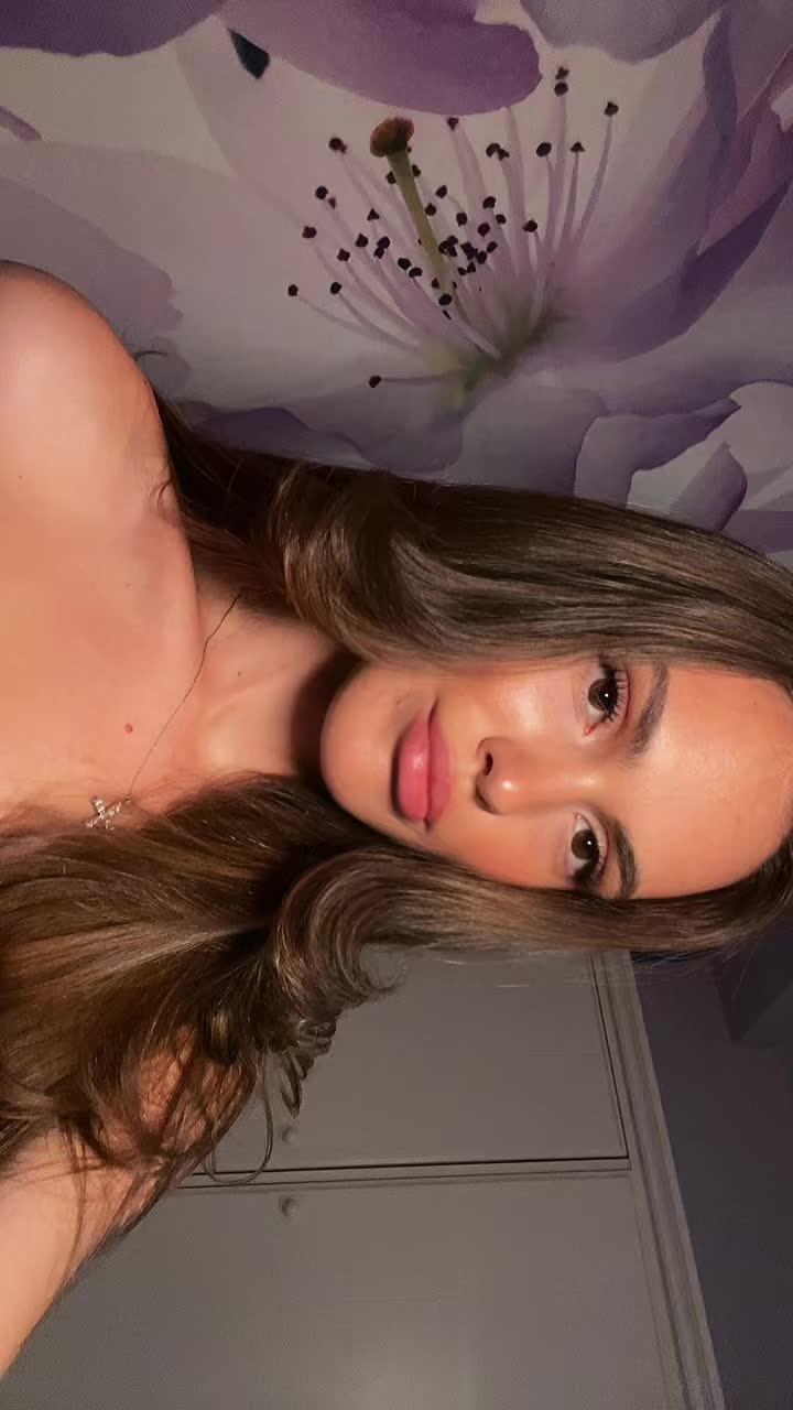 @AlexiaV