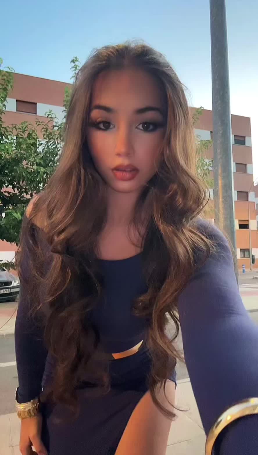 @Alegría Flores🥀.