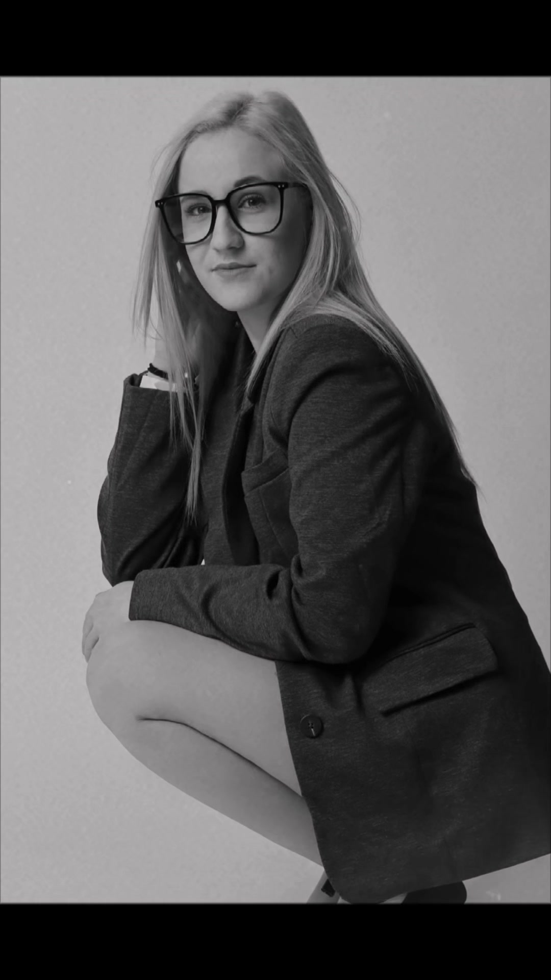 @Vivien Kulcs&aacute;r