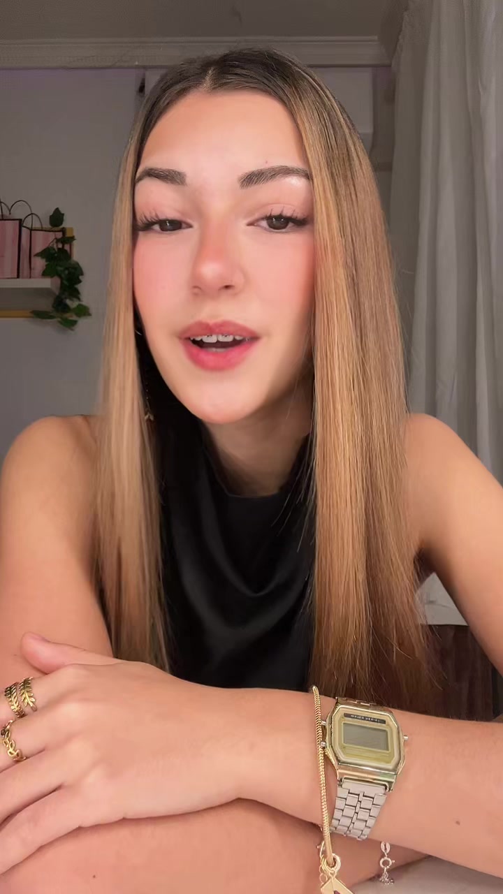@𝐀𝐝𝐫𝐢𝐚𝐧𝐢𝐭𝐚