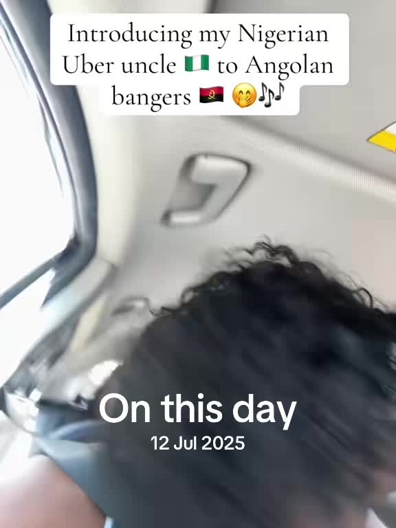 @Eleniaax