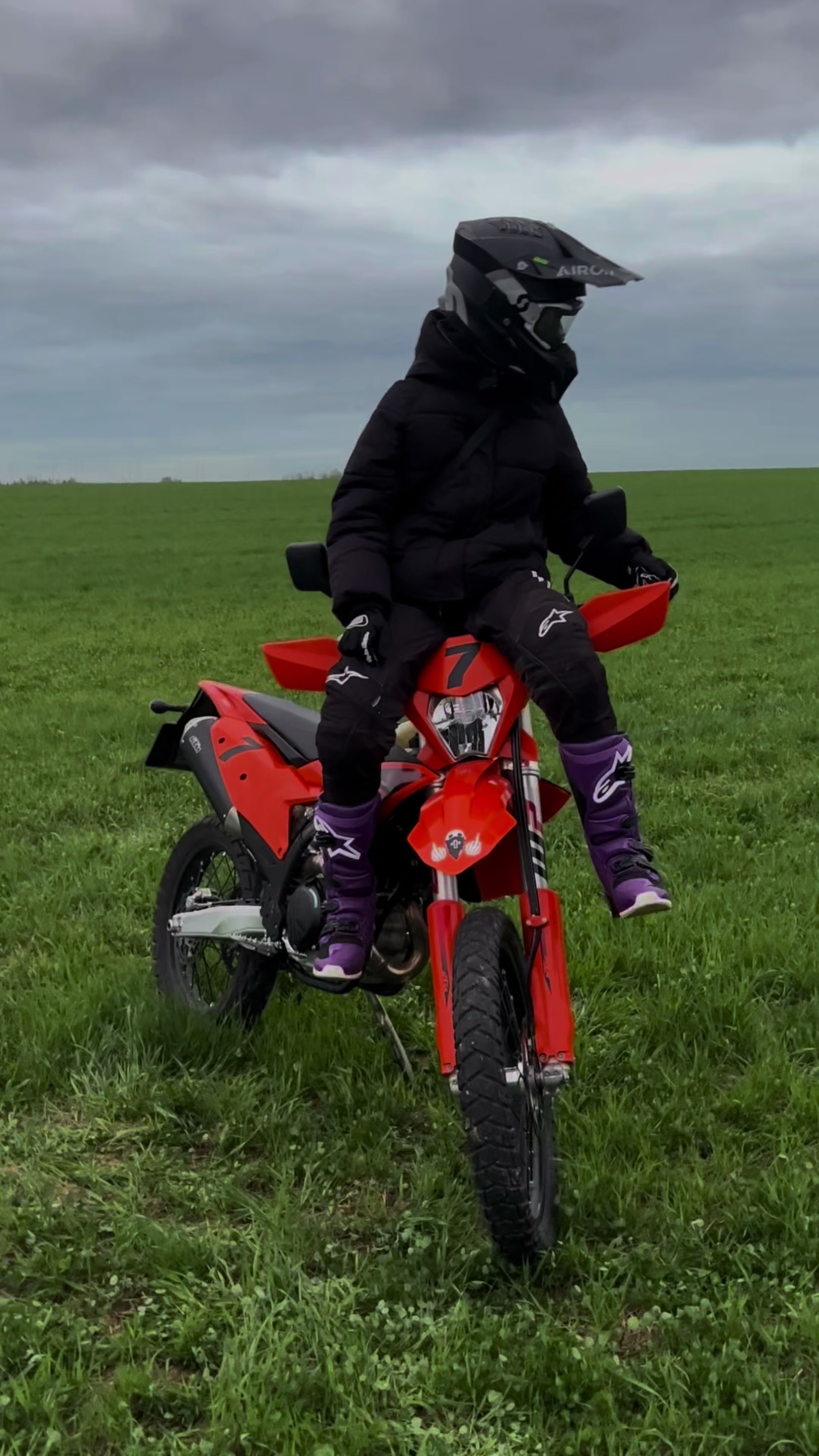 @Kawasaki_7_MX