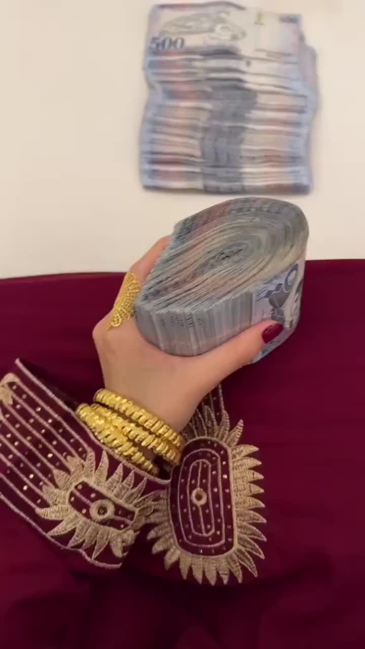 @Aanaya